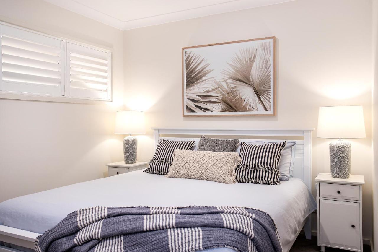 Beachfront One, Mollymook Exterior photo